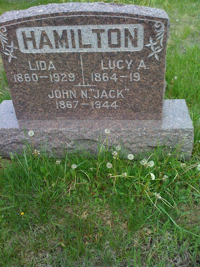  Lida, Lucy, and John Hamilton