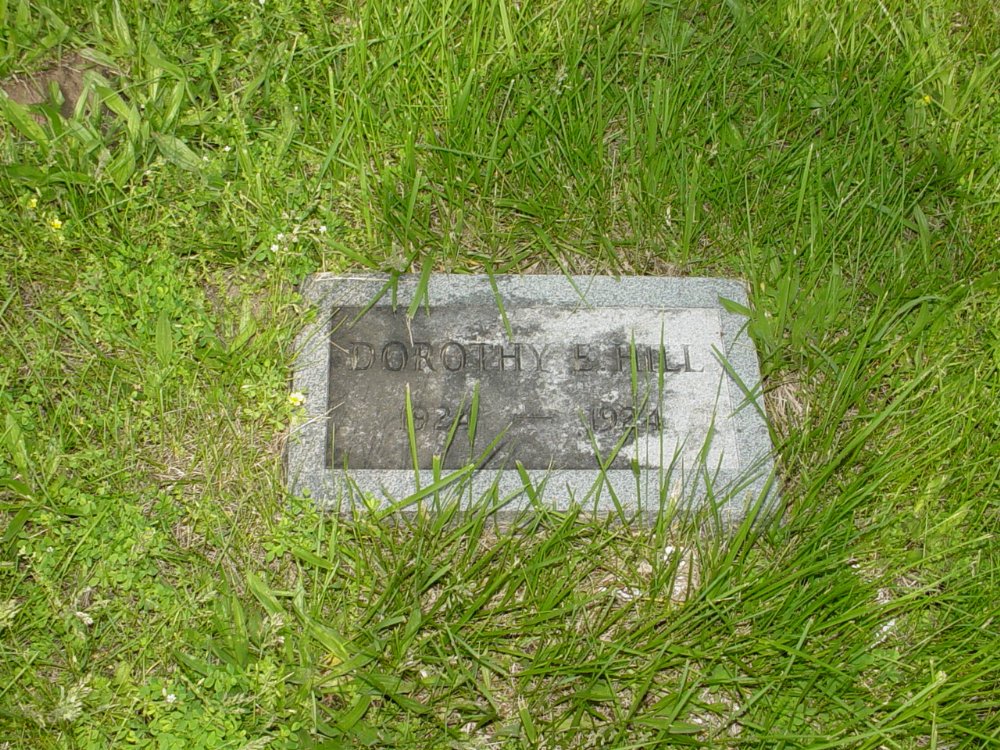  Dorothy Evelyn Hill