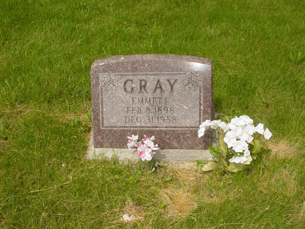  Emmett Gray