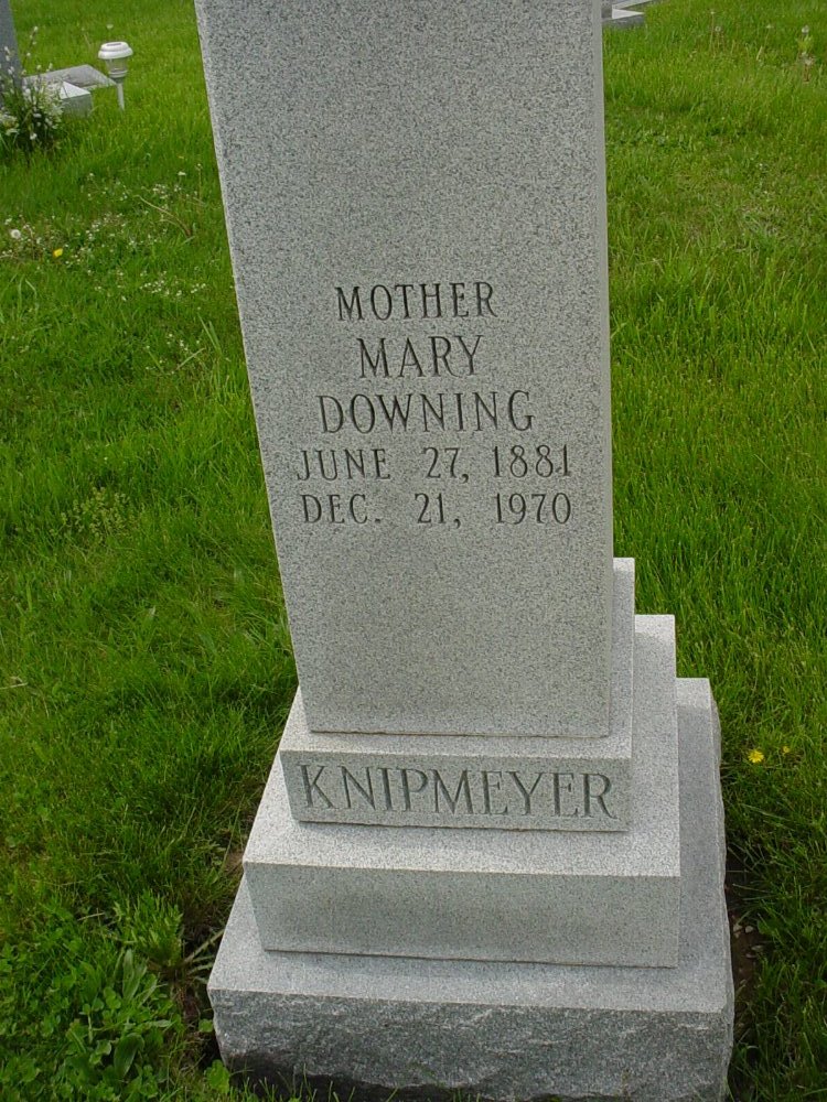  Mary Downing Knipmlyer