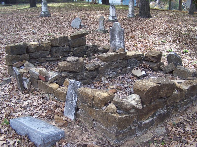  Forest Hill Cemetery