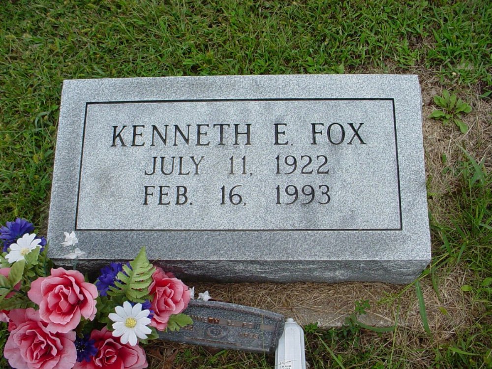  Kenneth E. Fox