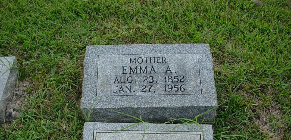  Emma Smith LaRue