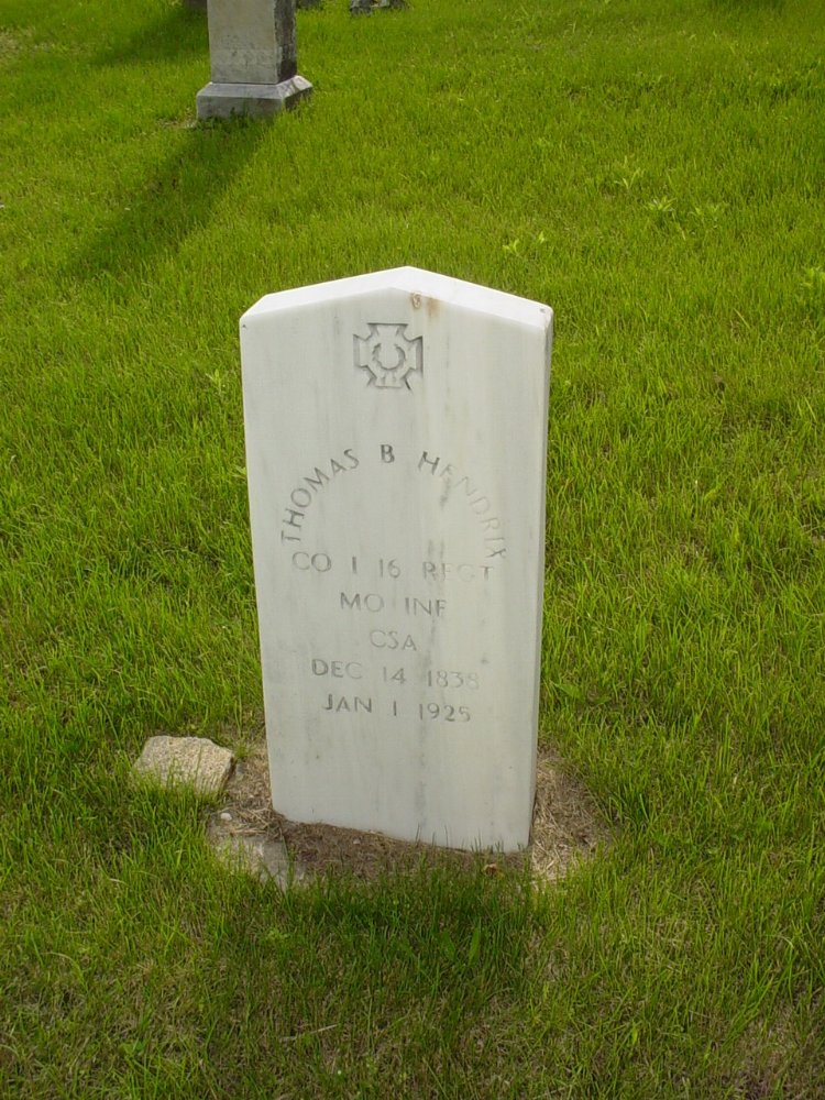  Thomas B. Hendrix