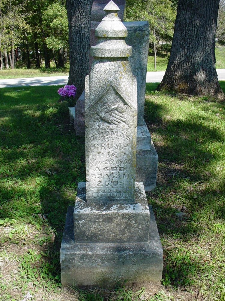  Thomas Crump