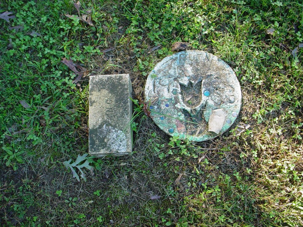  Ruth Fizer Dews