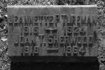 x Headstone - Tureman, Jeannette P. & Bessie Joan